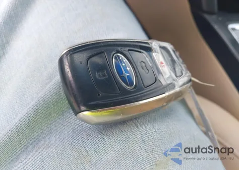 2016 Subaru Outback 2.5I Limited z USA, uszkodzony, nr VIN 4S4BSALC0G3235341